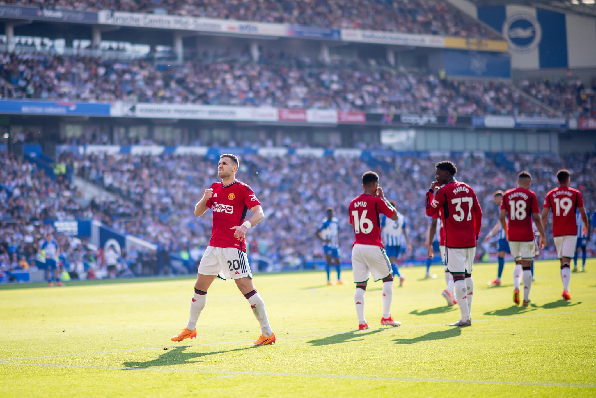 援助和经济 援助和经济